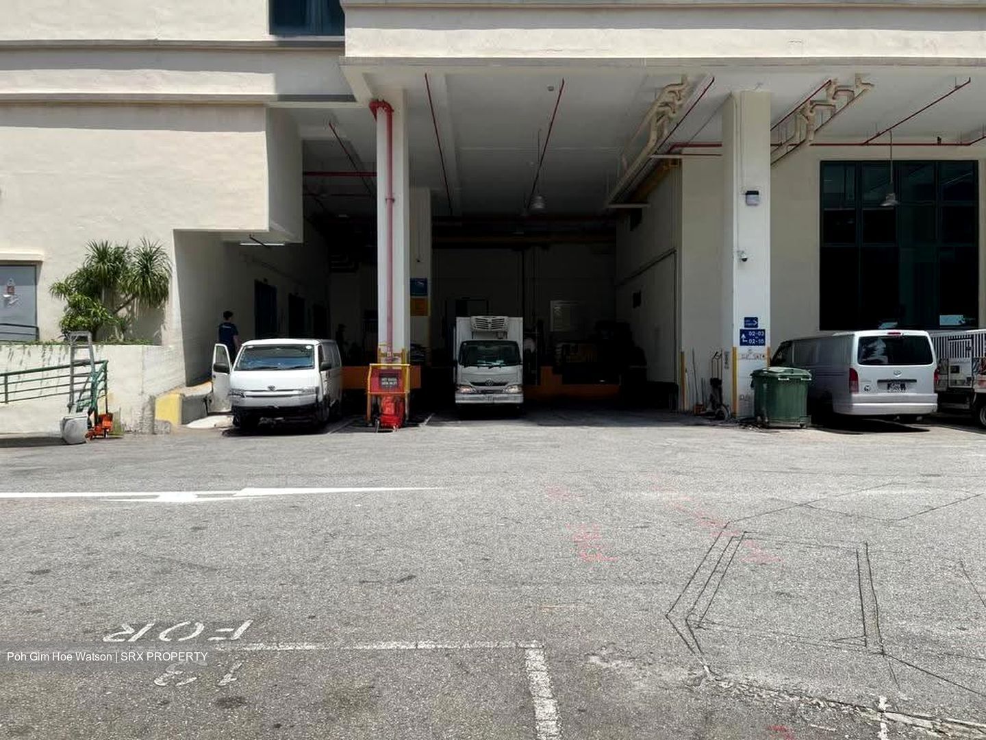 Csi Distribution Centre (D19), Factory #621049771